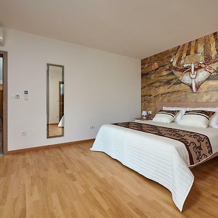 Luxury Villa Residence Zupanovic Трогир Экстерьер фото